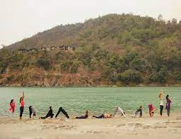 cool-poses-to-fight-the-heat-this-summer-surya-namaskar